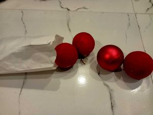 Home Christmas Balls