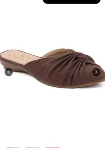 Stylish Brown Knot Mules