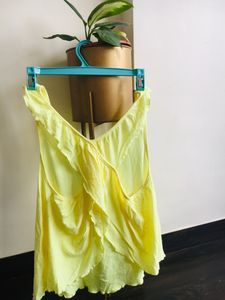 ZARA Brand back Patterned Lemon Yello Tank Top.