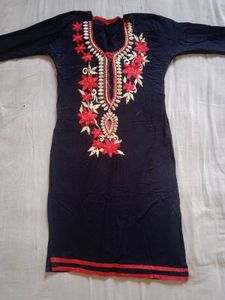 Black Kurti