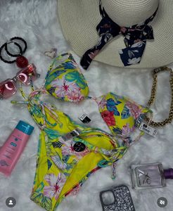 Floral Bikini Set - Sunshine Ready!