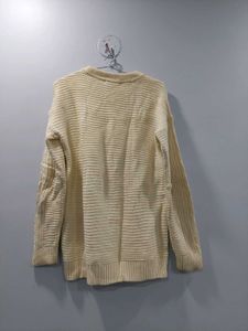 🇨🇳 Uniqlo Imported New Off-White Sweater ❗️❗️
