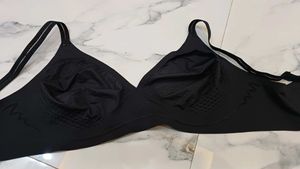 Simple Black Bra size L