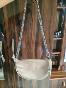 Dressberry Shoulder Plus Sling Bag