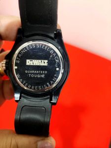 🆕DeWalt Guaranteed Tough Watch💥