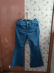 Flare Jeans