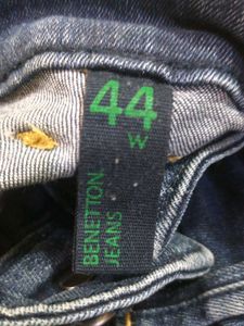 Distressed Denim Jeans of Benetton
