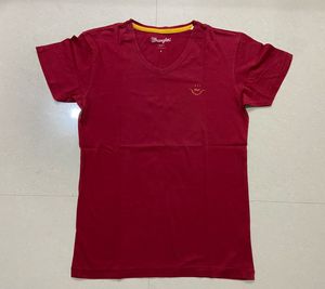 Wrangler Maroon V-Neck T-Shirt