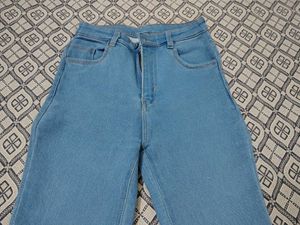 Bootcut Jean