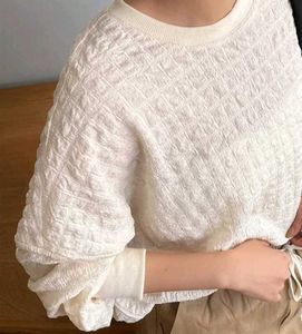 Textured Balloon Sleeve Top