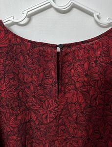 Puff Sleeved Burgundy top