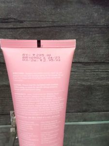 Dot And Key WATERMELON SUPER GLOW FACEWASH