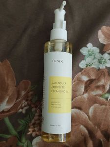 IUNIK Calendula Complete Cleansing Oil
