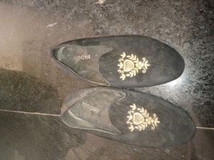 Velvet Ethnic Belly for men