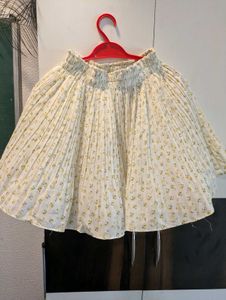 Floral Pleated Mini Skirt