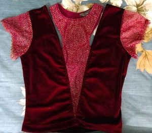Maroon Velvet Top! ❤️🪆