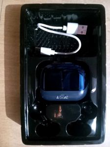 I Am Selling My New Earbuds 🤩