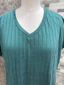 Cyan Top