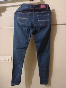 NEWPORT Women&#39;s Skinny Jeans