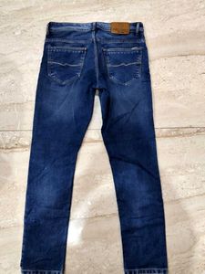 Sparky Jeans: Stylish Denim