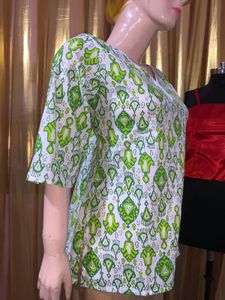 Green &amp; White Printed Top