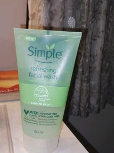 Simple Refreshing Facial Wash