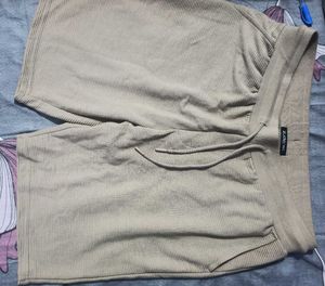 Casual Beige Shorts