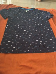 Round neck T-shirt for boy age 8 to 10