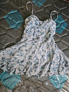 Chic Floral Halter Top