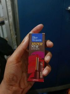 Blue Heaven Hyper Stay Super Matte Lipstick