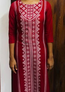 Elegant Red Embroidered Kurta