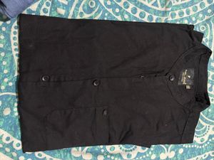 black shirt