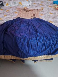 traditional top and skirt