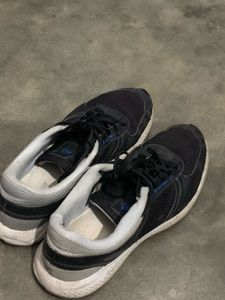 Black Running Shoes (Sega)
