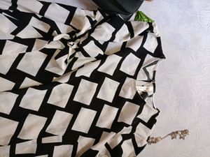 Dressberry Top