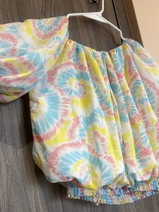 Off-Shoulder Tie-Dye Top