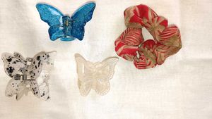 3 butterfly hair clutchures