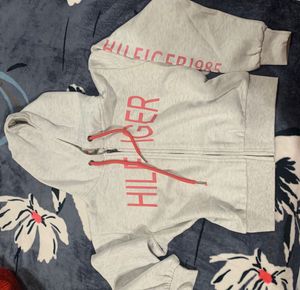 Tommy Hilfiger Hoodie - Like New