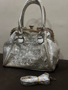 beautyful silver bag
