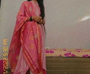 Pink Lehariya Kurta Set With Dupatta And Leggings
