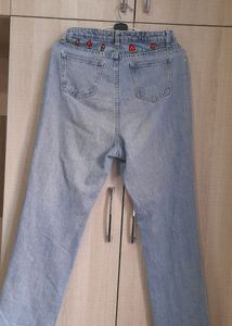 High-waisted Embroidery Jeans Women