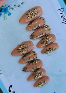 Gold Floral Press-On Nails