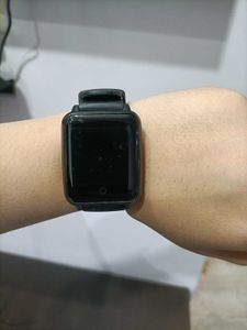 Noise Colorfit Smartwatch Watch For Men Or Women