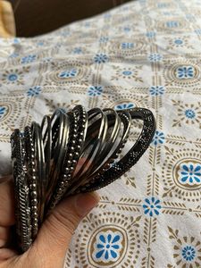 Oxide Bangles Set