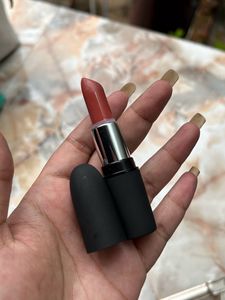 Swiss Beauty Lipstick