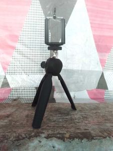 Men Sunglass And Tripod Support