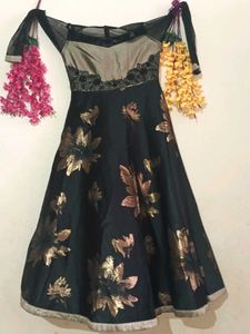 Elegant Black &amp; Gold Floral Dress