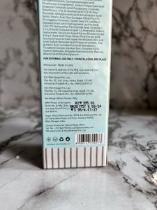 Both Sunscreen+moisturiser