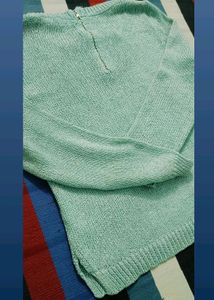 Beautiful Woolen Top 😍