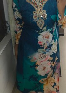 Floral Embroidered Salwar Kameez